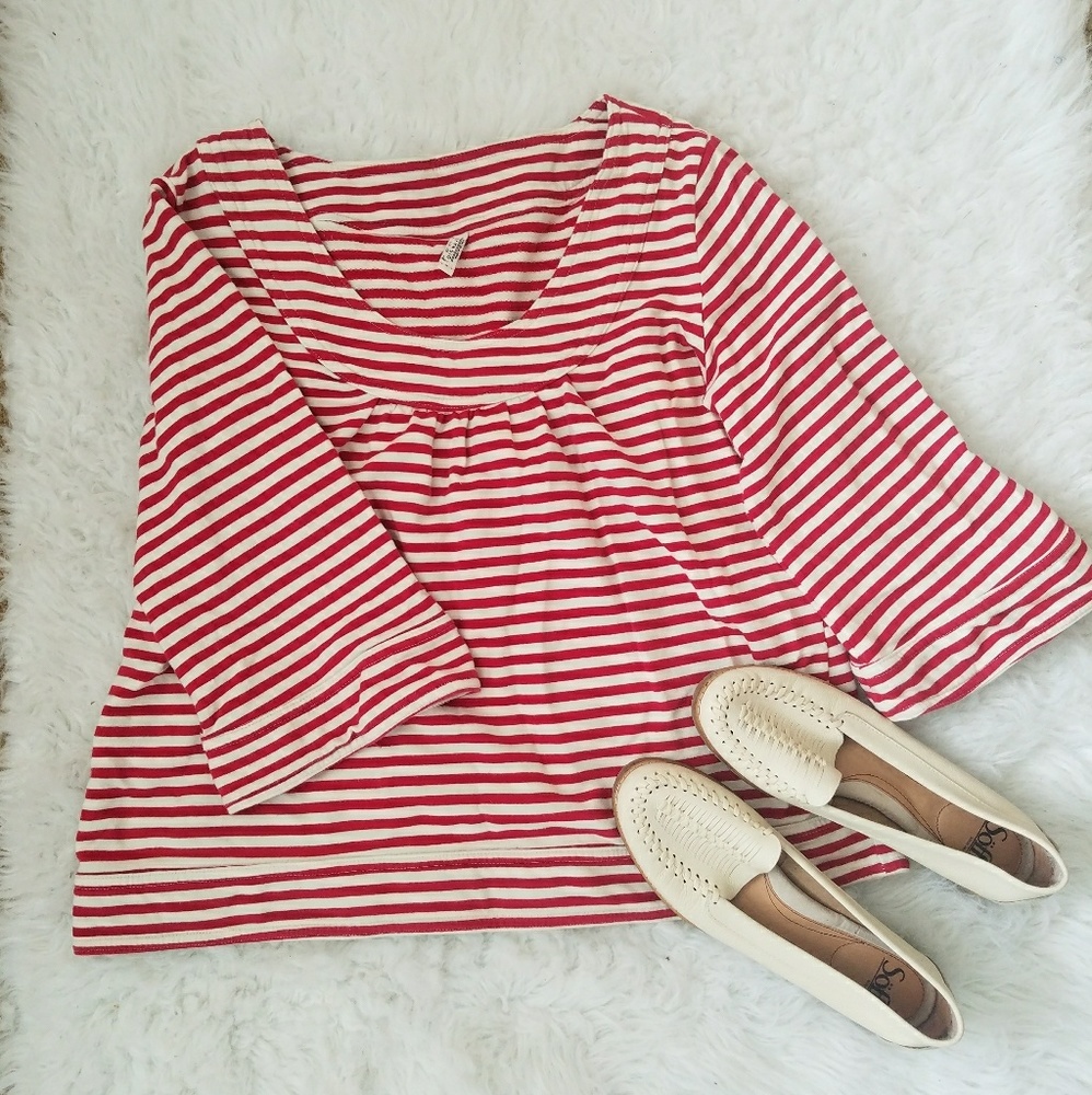 Old navy red and white stripe top